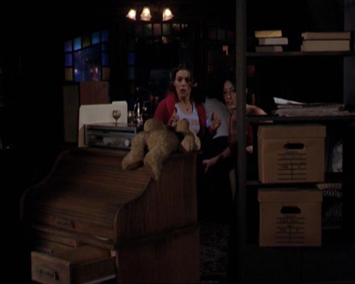 Charmed-Online-dot-218ChickFlick1506.jpg