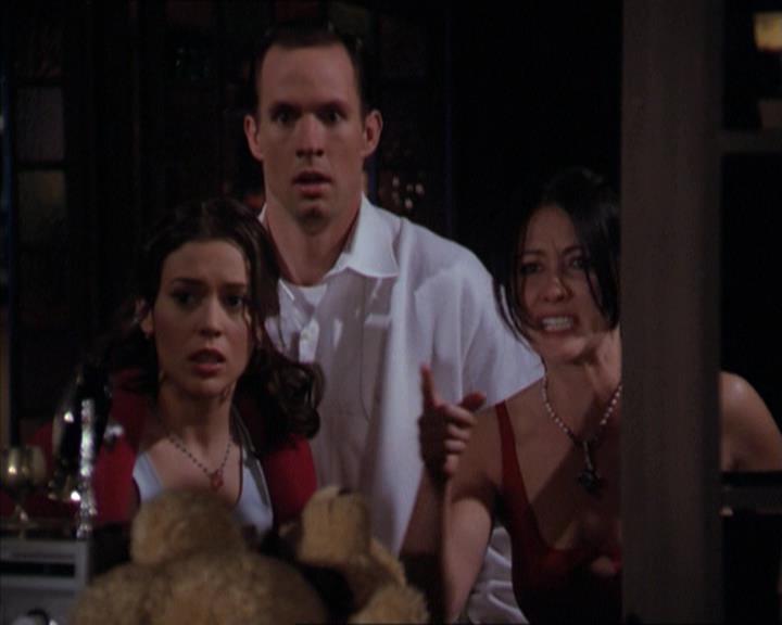 Charmed-Online-dot-218ChickFlick1510.jpg