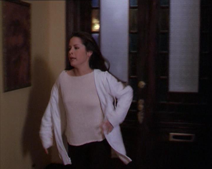 Charmed-Online-dot-218ChickFlick1519.jpg