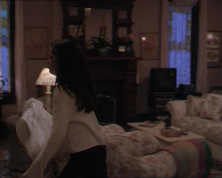 Charmed-Online-dot-218ChickFlick1522.jpg