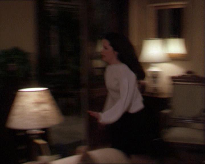 Charmed-Online-dot-218ChickFlick1528.jpg