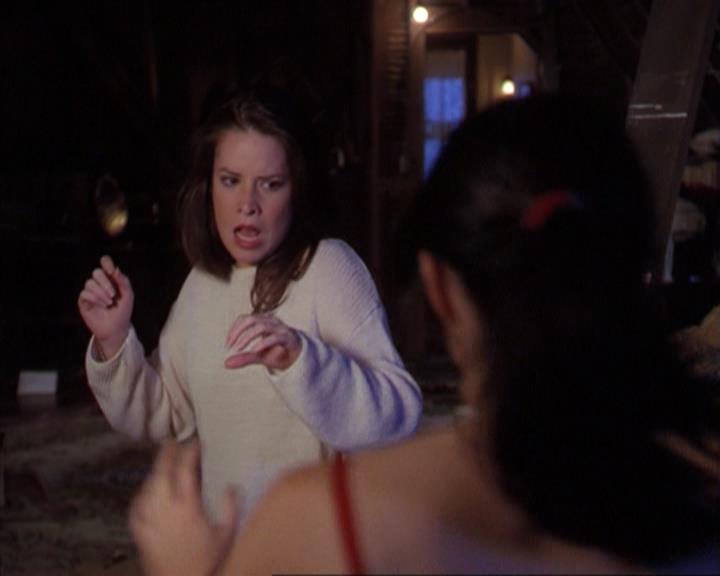 Charmed-Online-dot-218ChickFlick1549.jpg