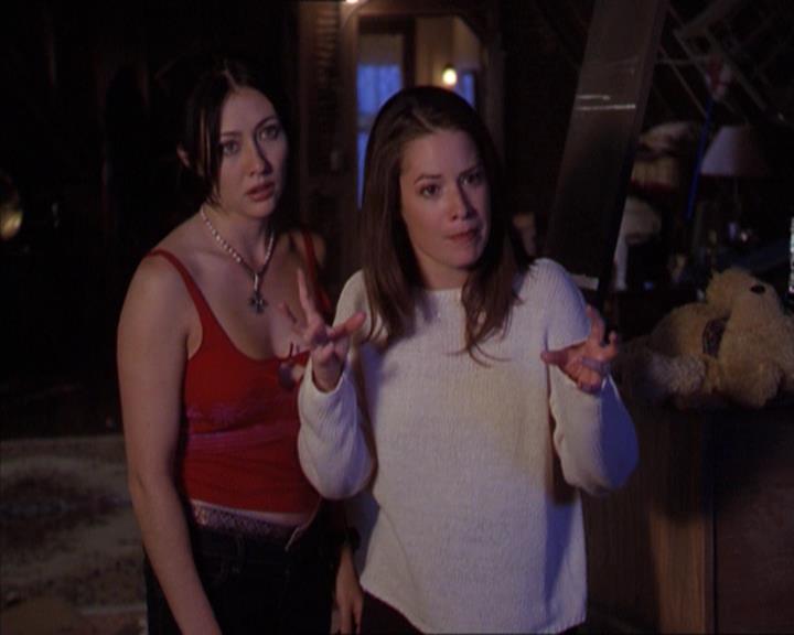 Charmed-Online-dot-218ChickFlick1563.jpg