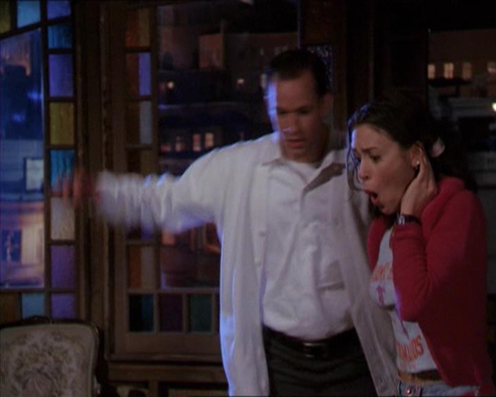 Charmed-Online-dot-218ChickFlick1573.jpg