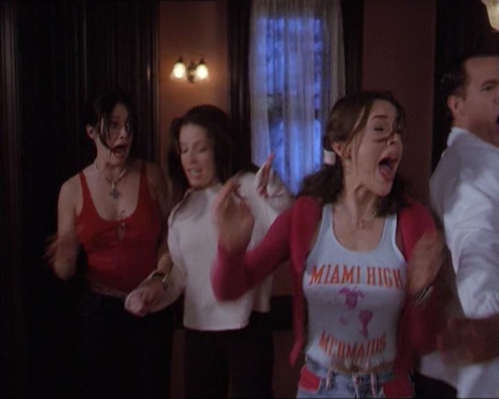 Charmed-Online-dot-218ChickFlick1585.jpg
