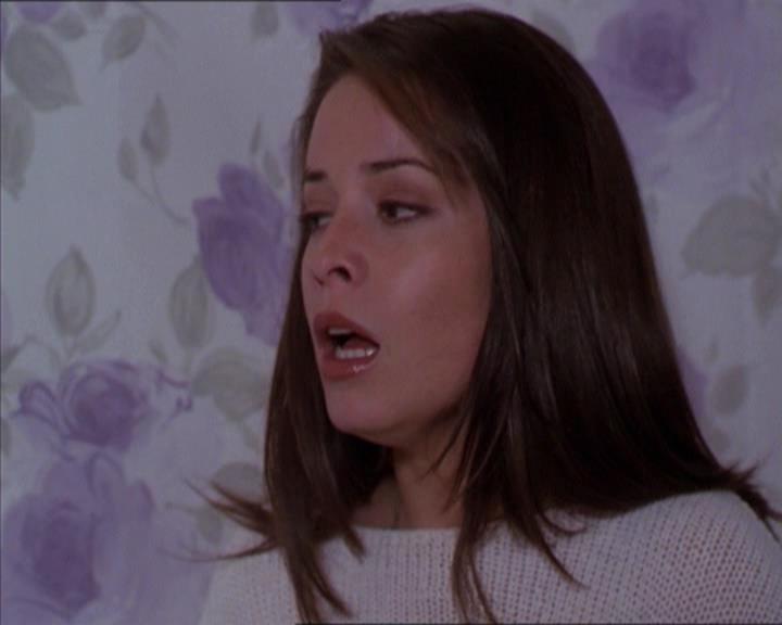 Charmed-Online-dot-218ChickFlick1608.jpg