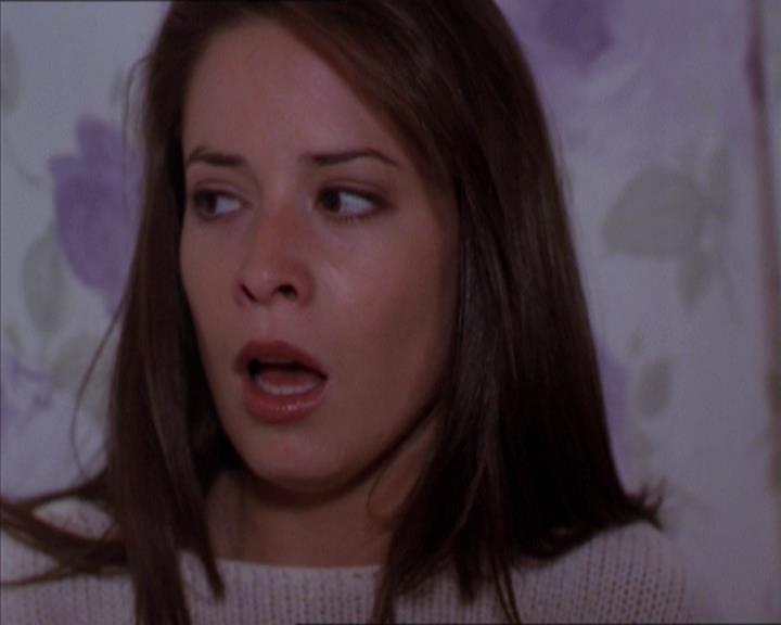 Charmed-Online-dot-218ChickFlick1611.jpg