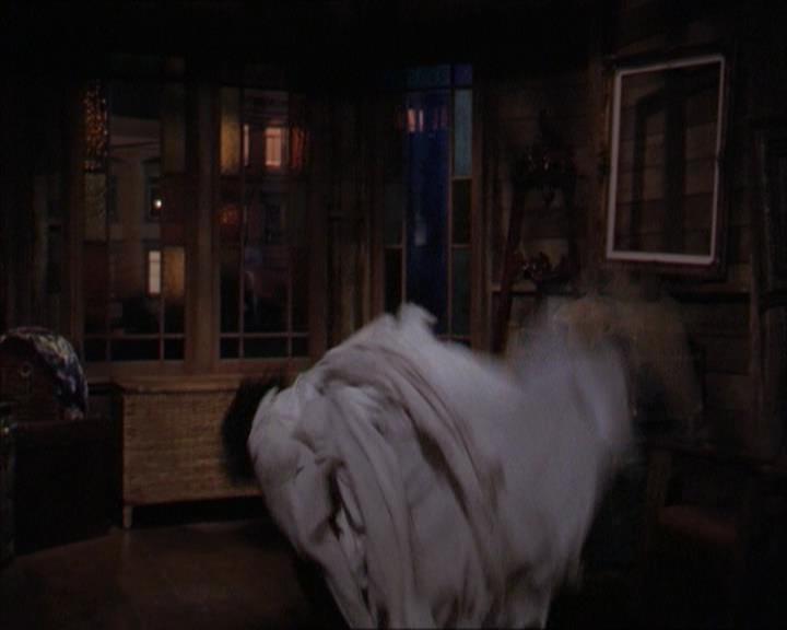 Charmed-Online-dot-218ChickFlick1703.jpg
