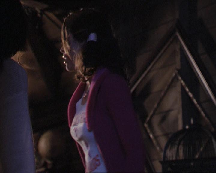 Charmed-Online-dot-218ChickFlick1716.jpg