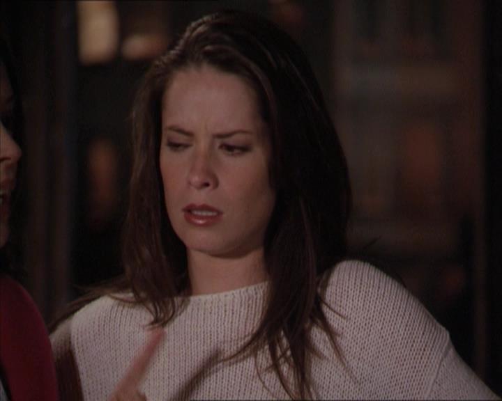 Charmed-Online-dot-218ChickFlick1769.jpg