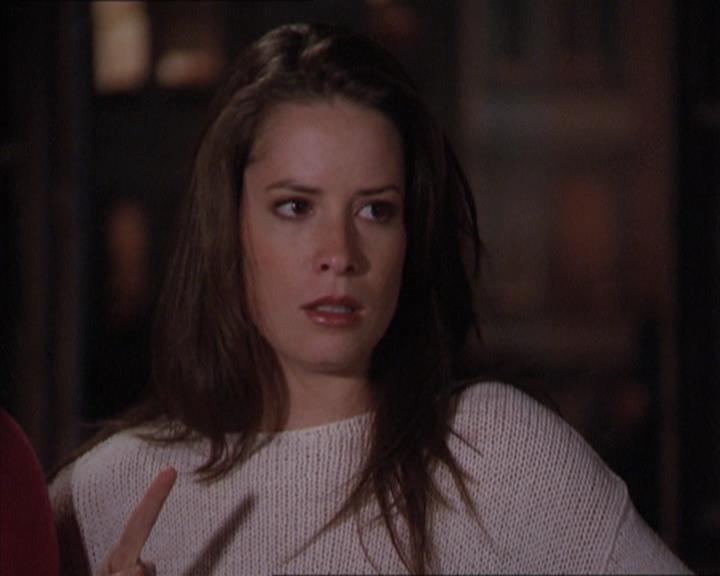 Charmed-Online-dot-218ChickFlick1774.jpg