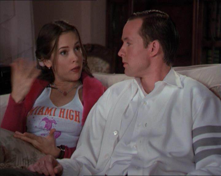 Charmed-Online-dot-218ChickFlick1839.jpg