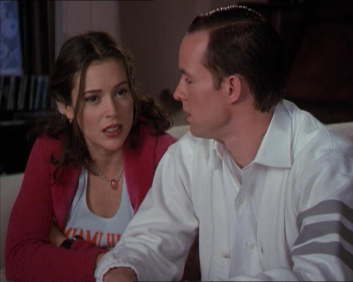 Charmed-Online-dot-218ChickFlick1868.jpg