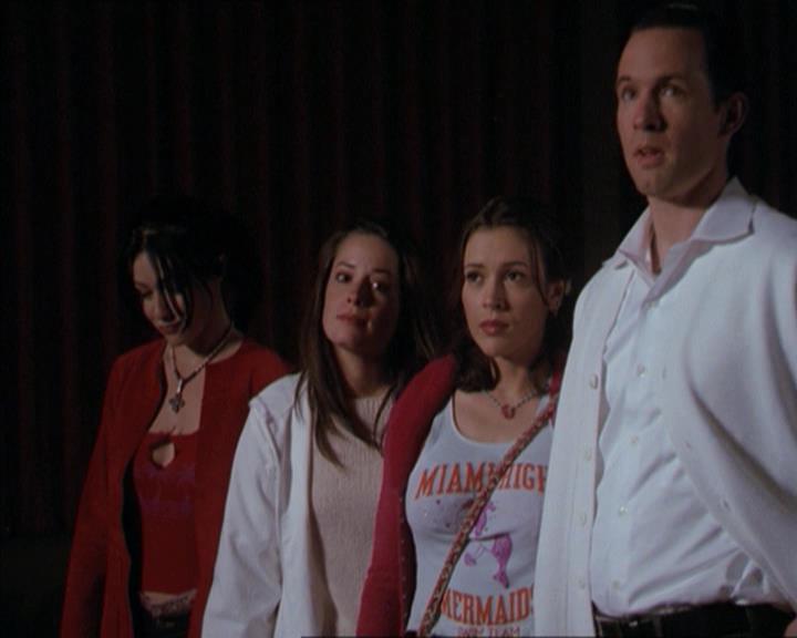 Charmed-Online-dot-218ChickFlick1933.jpg