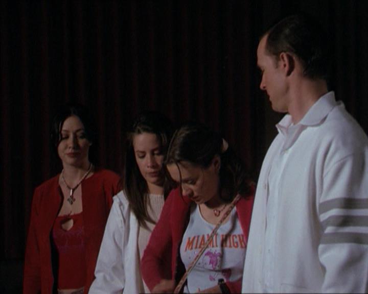 Charmed-Online-dot-218ChickFlick1944.jpg