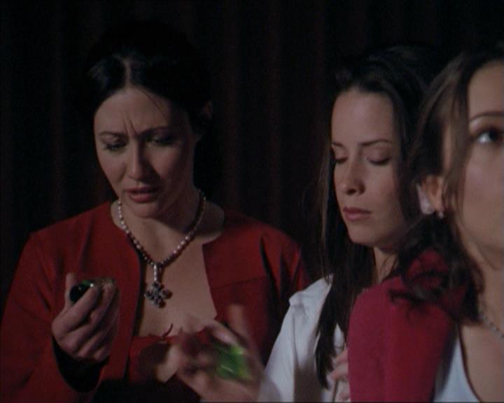 Charmed-Online-dot-218ChickFlick1947.jpg