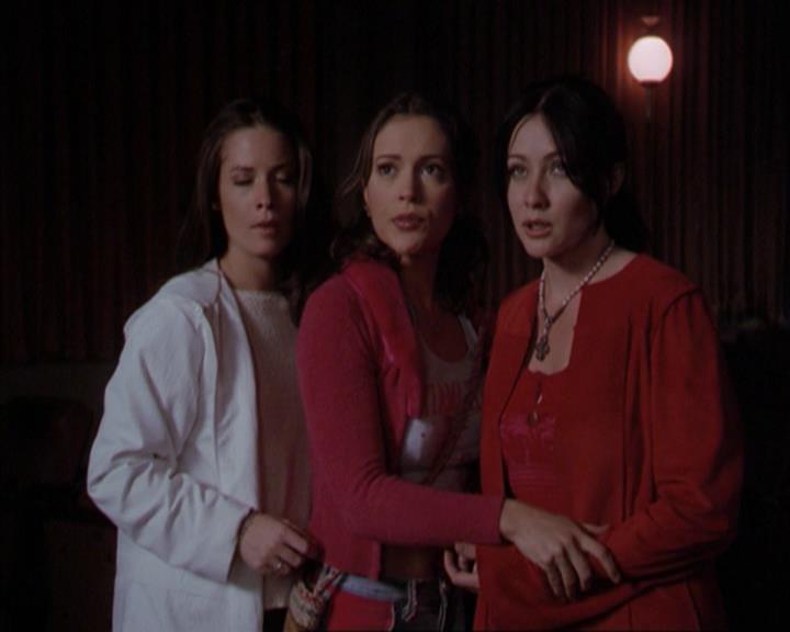 Charmed-Online-dot-218ChickFlick2099.jpg
