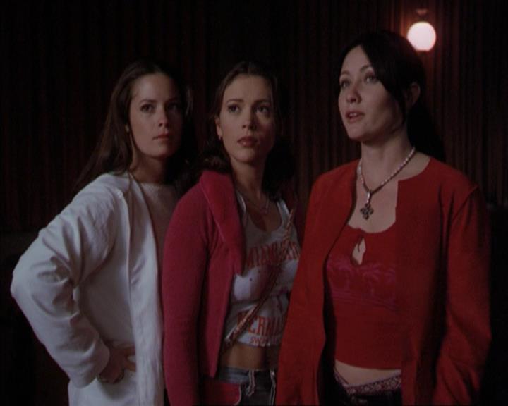 Charmed-Online-dot-218ChickFlick2116.jpg
