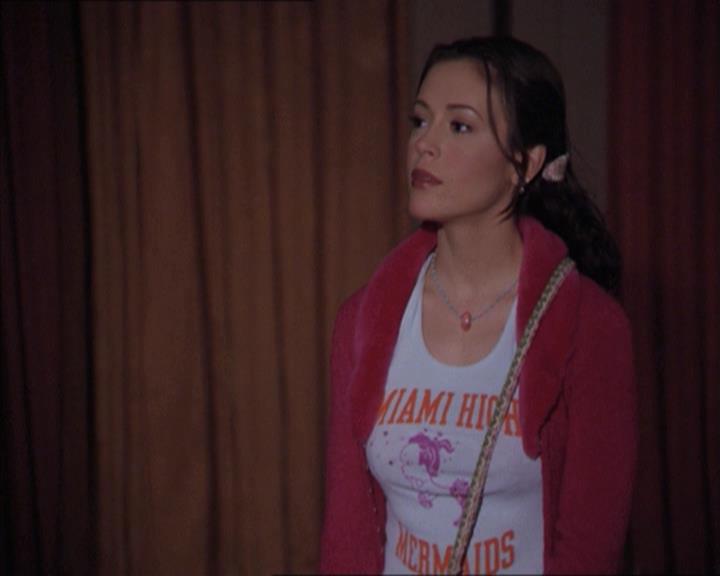 Charmed-Online-dot-218ChickFlick2173.jpg