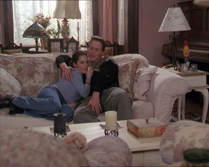 Charmed-Online-dot-218ChickFlick2208.jpg