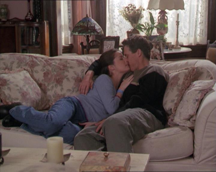 Charmed-Online-dot-218ChickFlick2217.jpg