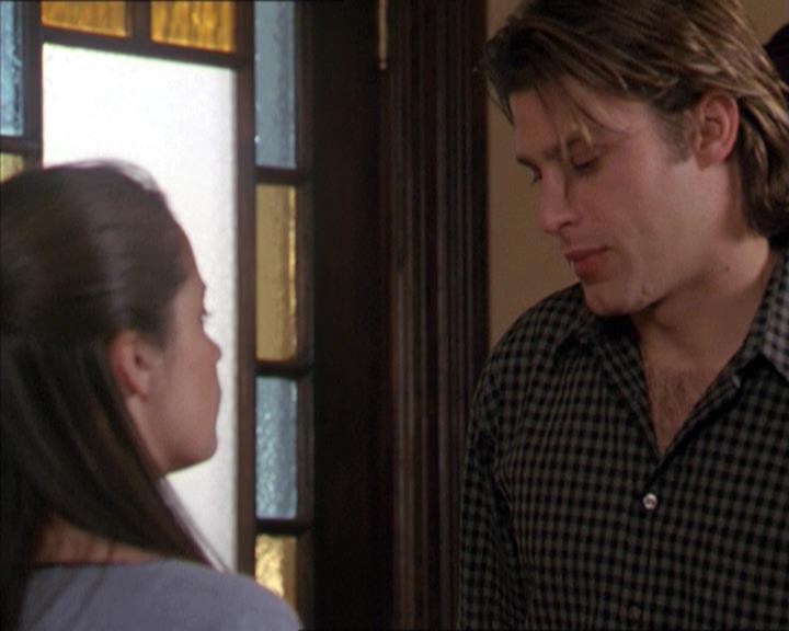 Charmed-Online-dot-218ChickFlick2265.jpg