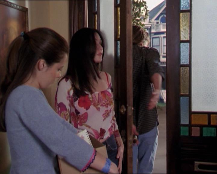 Charmed-Online-dot-218ChickFlick2299.jpg