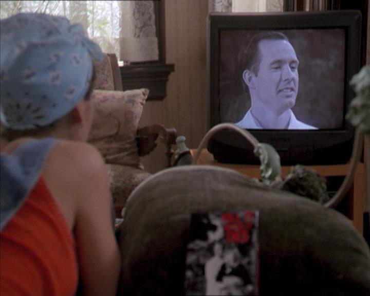 Charmed-Online-dot-218ChickFlick2350.jpg