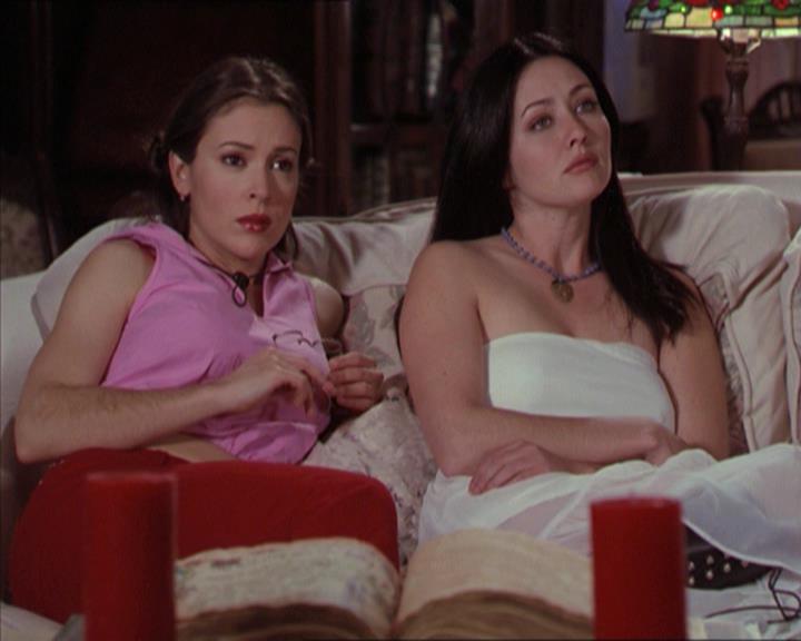 Charmed-Online-dot-219Ex-Libris1752.jpg
