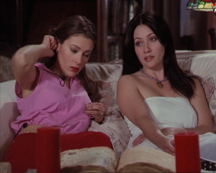 Charmed-Online-dot-219Ex-Libris1760.jpg