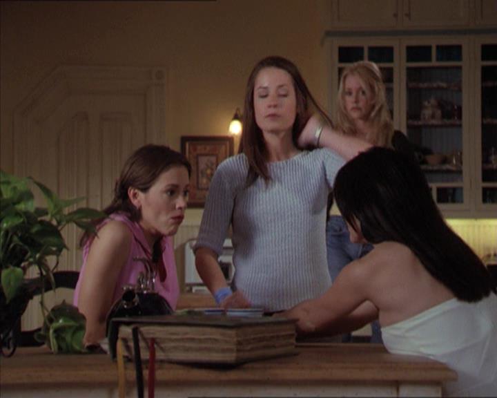 Charmed-Online-dot-219Ex-Libris1976.jpg