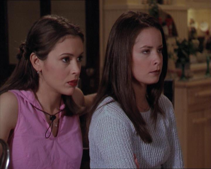 Charmed-Online-dot-219Ex-Libris2011.jpg