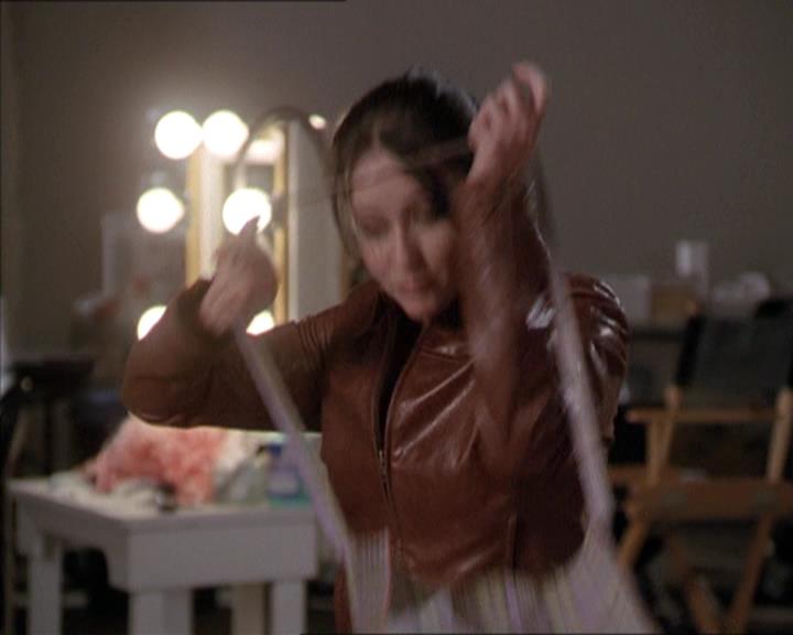 Charmed-Online-dot-220AstralMonkeys0675.jpg Charmed-Online-dot-220AstralMonkeys0675.jpg