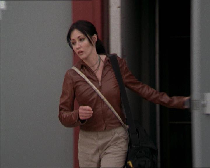 Charmed-Online-dot-220AstralMonkeys0686.jpg