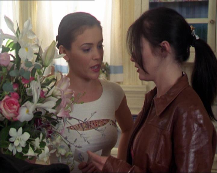 Charmed-Online-dot-220AstralMonkeys0726.jpg
