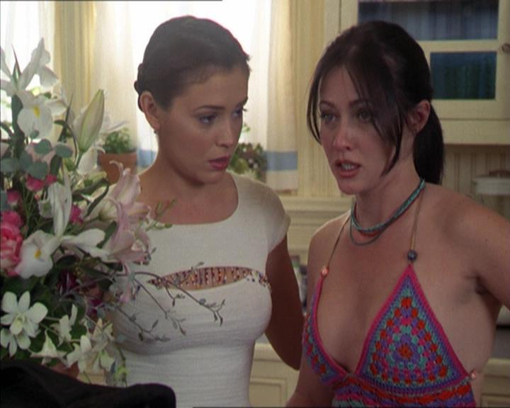 Charmed-Online-dot-220AstralMonkeys0771.jpg
