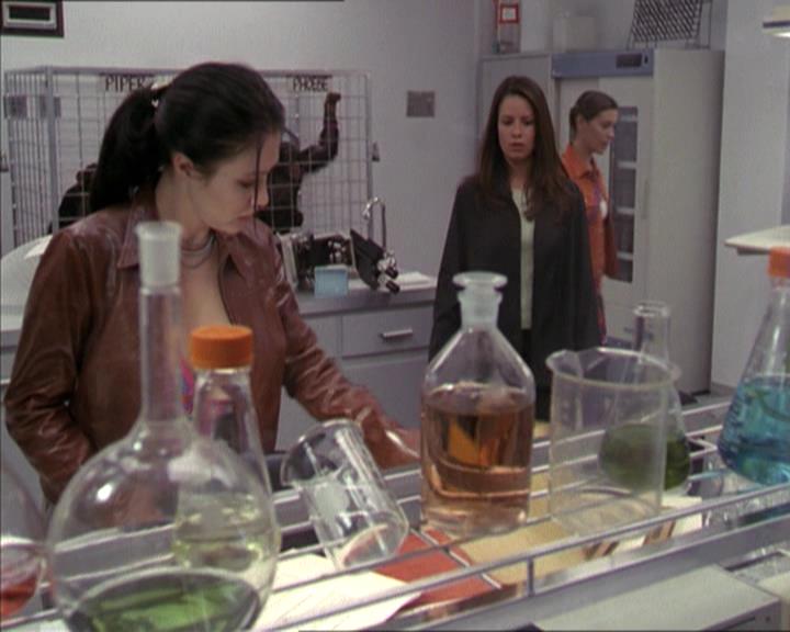Charmed-Online-dot-220AstralMonkeys0992.jpg