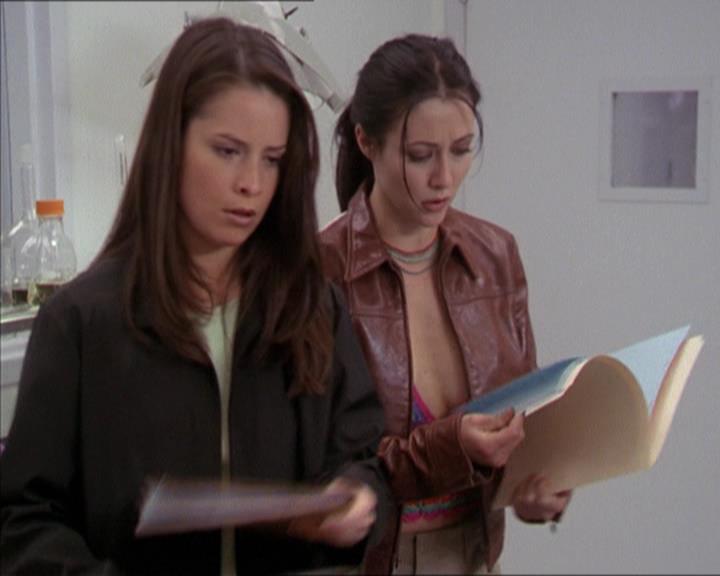 Charmed-Online-dot-220AstralMonkeys1000.jpg