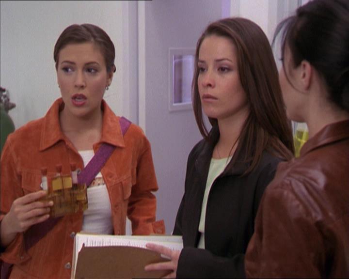 Charmed-Online-dot-220AstralMonkeys1032.jpg