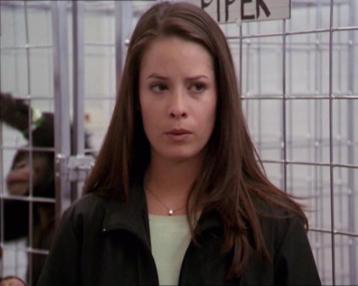 Charmed-Online-dot-220AstralMonkeys1064.jpg