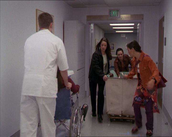 Charmed-Online-dot-220AstralMonkeys1136.jpg