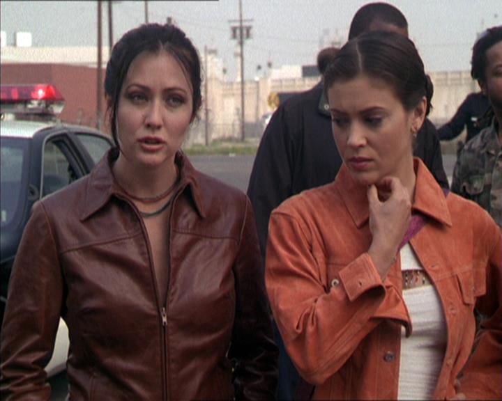 Charmed-Online-dot-220AstralMonkeys1306.jpg