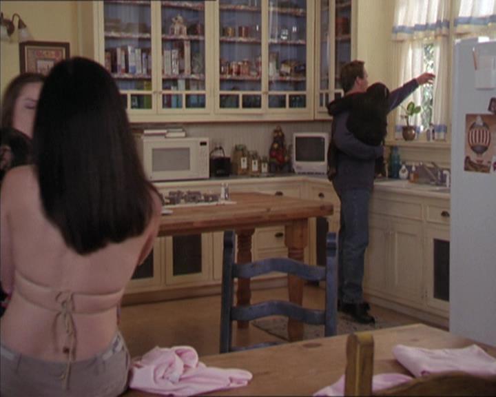Charmed-Online-dot-220AstralMonkeys1439.jpg