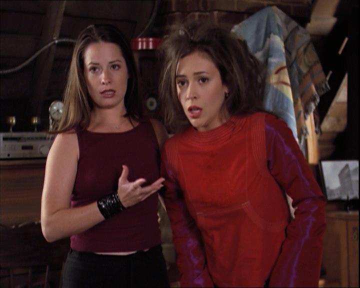 Charmed-Online-dot-222BeCarefulWhatYouWitchFor1228.jpg