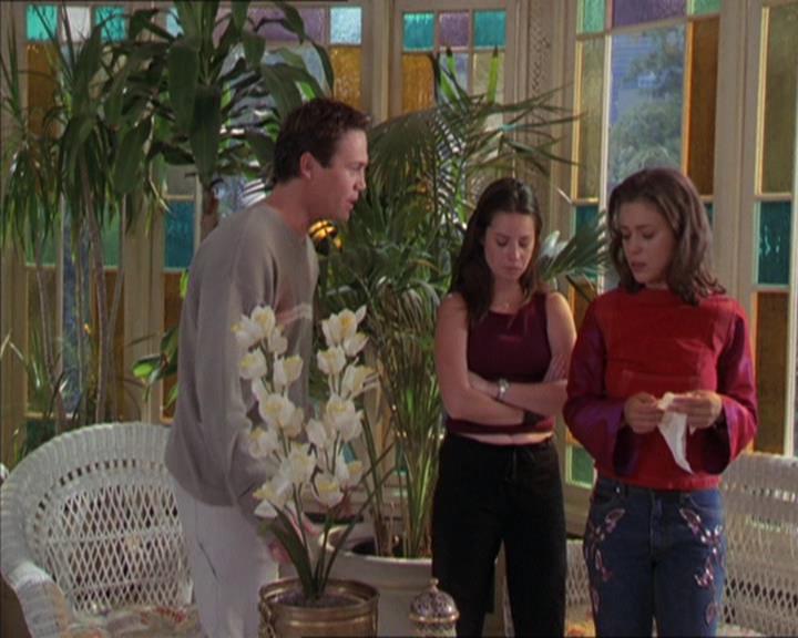 Charmed-Online-dot-222BeCarefulWhatYouWitchFor2013.jpg