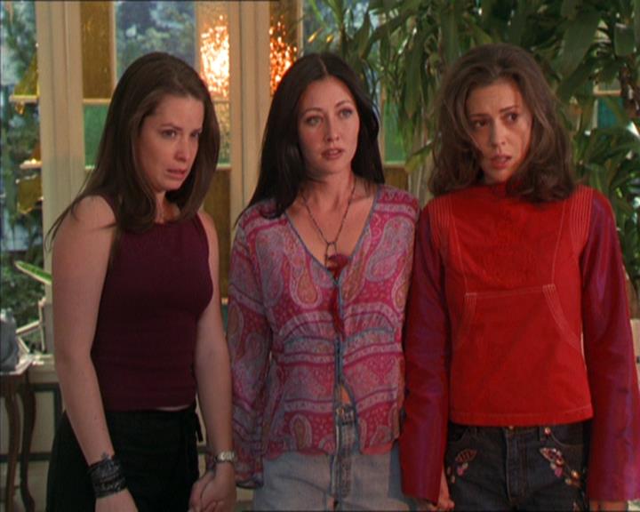 Charmed-Online-dot-222BeCarefulWhatYouWitchFor2142.jpg