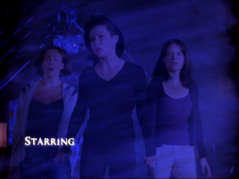 charmed-online_dot_net_OpeningCreditsS2-00009.png