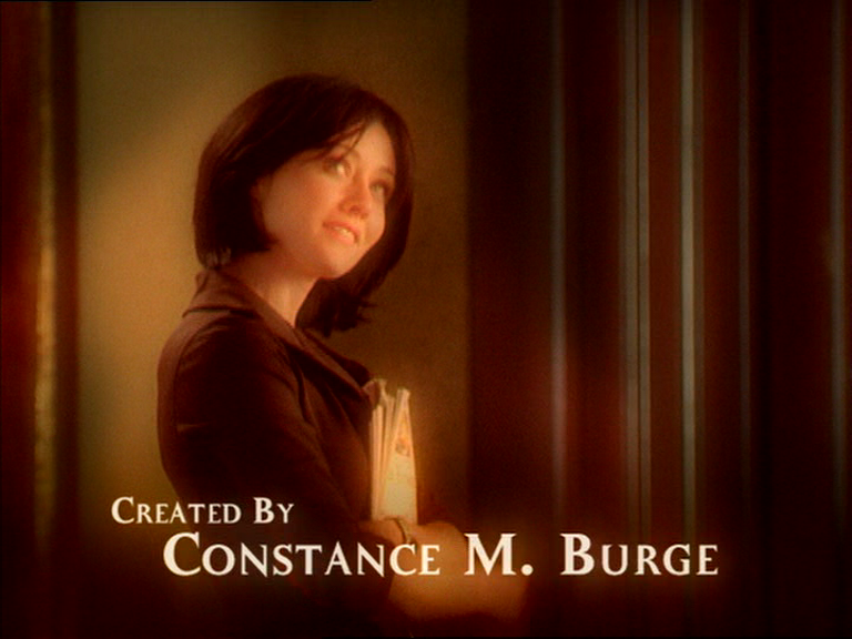 charmed-online_dot_net_OpeningCreditsS2-00055.png