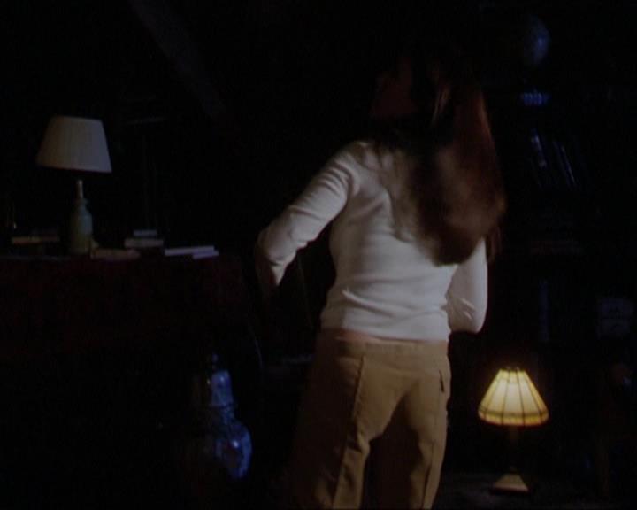 Charmed-Online_dot_net-3x01TheHoneymoonsOver0082.jpg