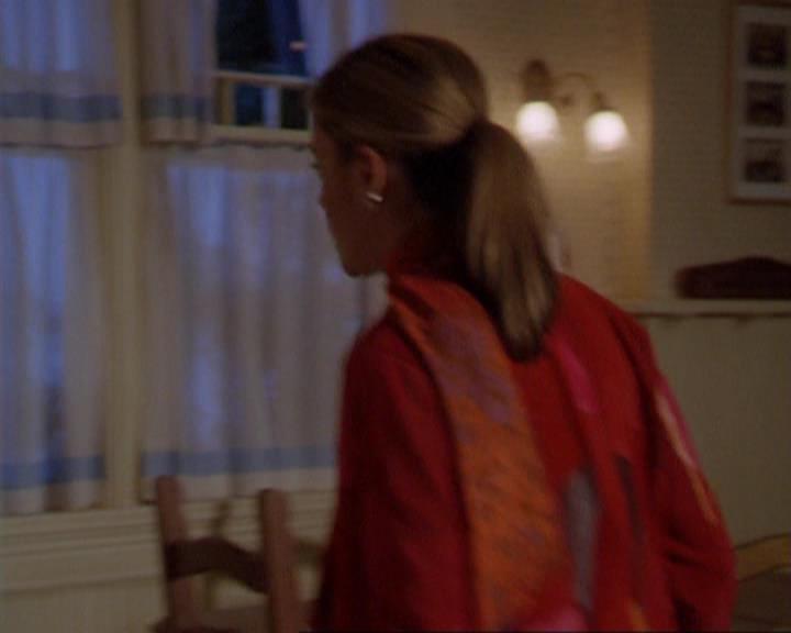 Charmed-Online_dot_net-3x01TheHoneymoonsOver0222.jpg